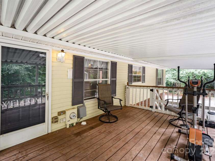 643 Lowland Dairy Road, Mount Holly, NC 28120.  MLS# CAR4292081, YatesRealty ID 33994. 