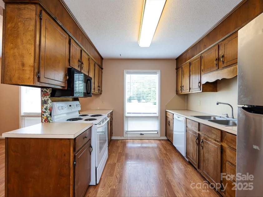 2923 Brooks Mill Lane, Wingate, NC 28174.  MLS# CAR4294059, YatesRealty ID 33995. 