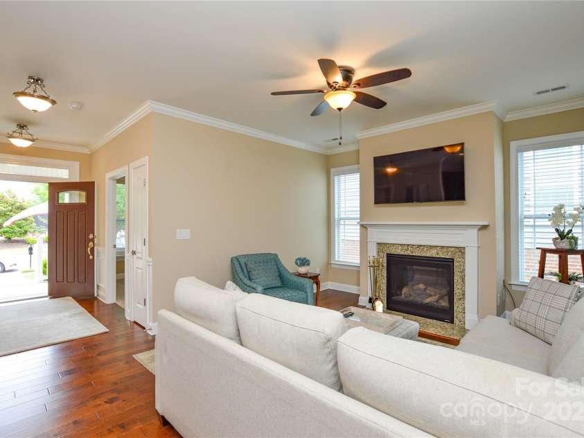 11607 Meetinghouse Drive, Cornelius, NC 28031.  MLS# CAR4264013, YatesRealty ID 34. 