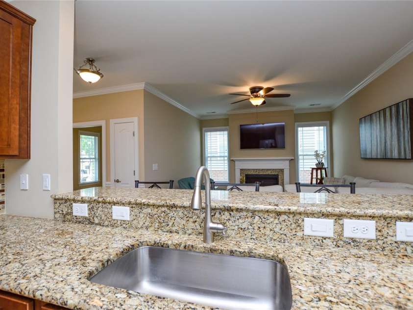 11607 Meetinghouse Drive, Cornelius, NC 28031.  MLS# CAR4264013, YatesRealty ID 34. Raised bar for entertaining