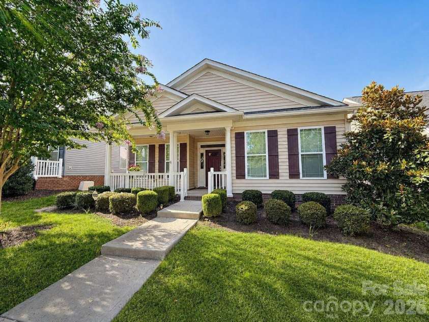 11607 Meetinghouse Drive, Cornelius, NC 28031.  MLS# CAR4414705, YatesRealty ID 34. 