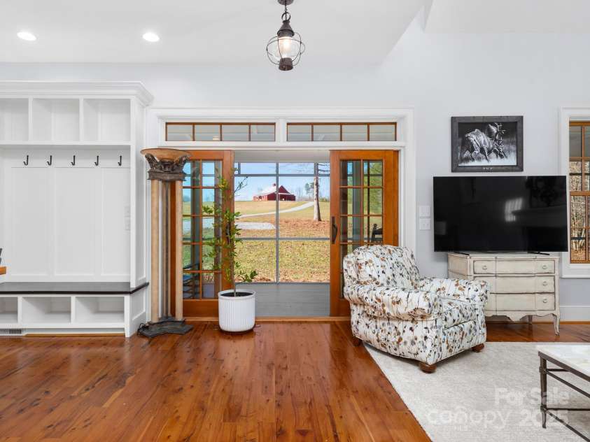 602 & 604 Blackwood Road, Columbus, NC 28722.  MLS# CAR4213028, YatesRealty ID 340. 