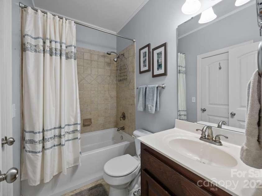 187 Winding Creek Drive, Troutman, NC 28166.  MLS# CAR4327776, YatesRealty ID 3400. 