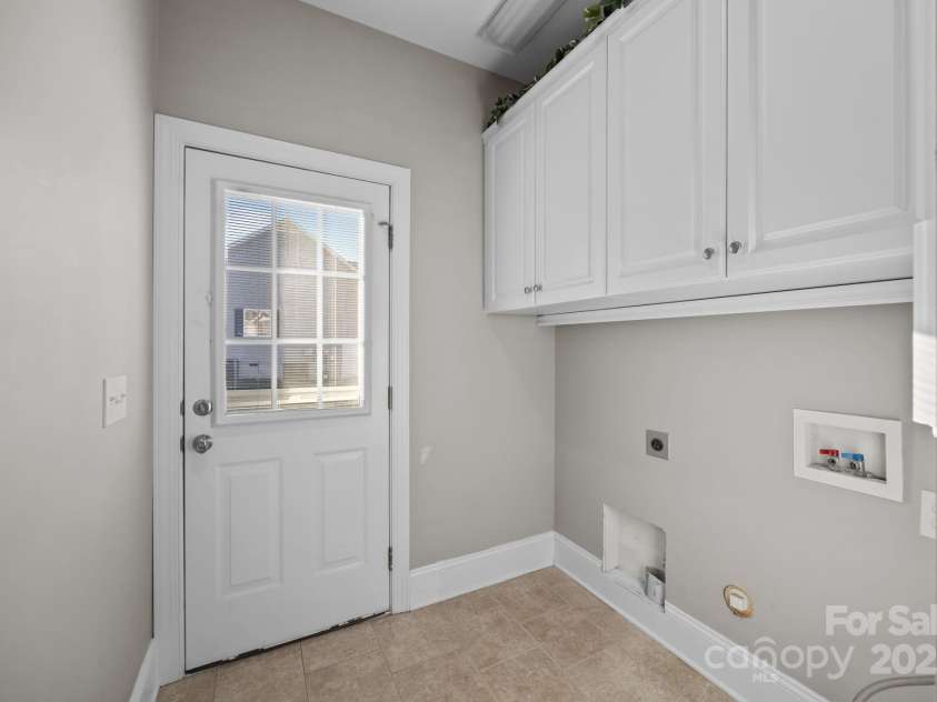 187 Winding Creek Drive, Troutman, NC 28166.  MLS# CAR4327776, YatesRealty ID 3400. 