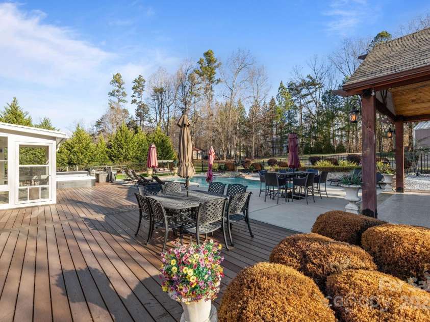 187 Winding Creek Drive, Troutman, NC 28166.  MLS# CAR4327776, YatesRealty ID 3400. 