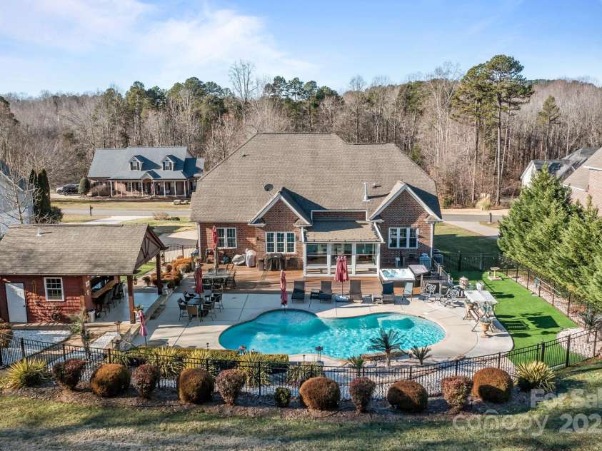 187 Winding Creek Drive, Troutman, NC 28166.  MLS# CAR4327776, YatesRealty ID 3400. 