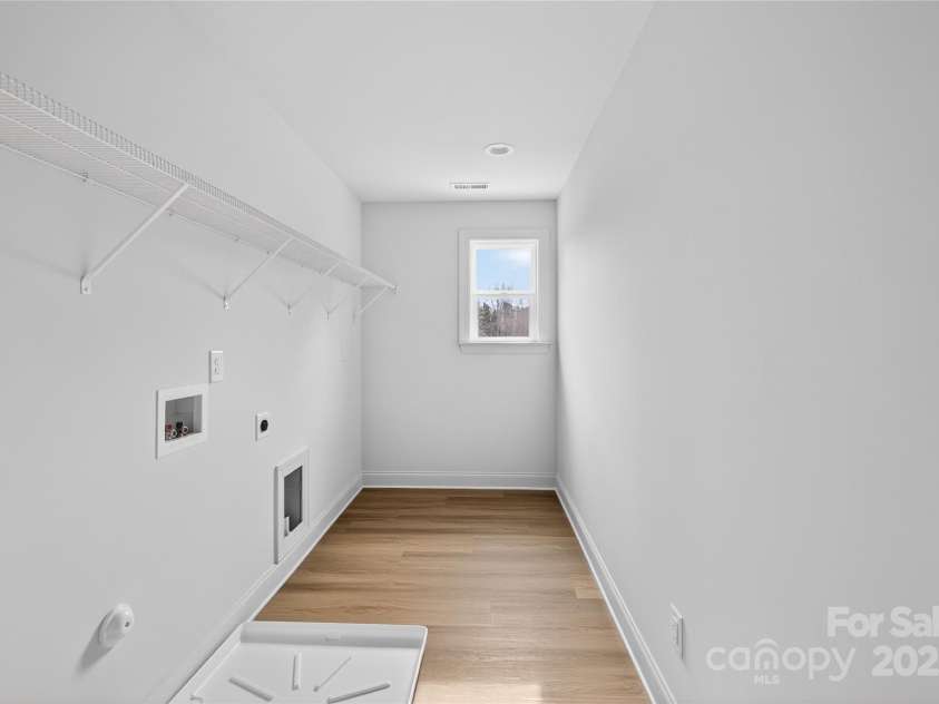 7755 Deer Track Drive, Denver, NC 28037.  MLS# CAR4321436, YatesRealty ID 3400. 