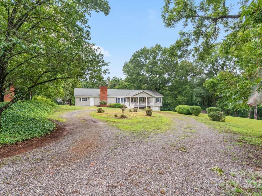 156 Brooks Street, Troutman, NC 28166.  MLS# CAR4290200, YatesRealty ID 34001. 