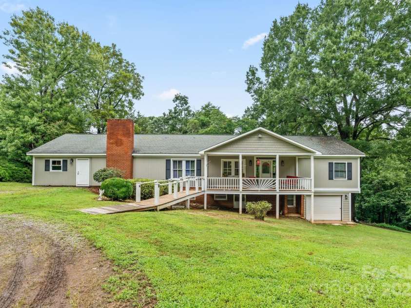 156 Brooks Street, Troutman, NC 28166.  MLS# CAR4290200, YatesRealty ID 34001. 