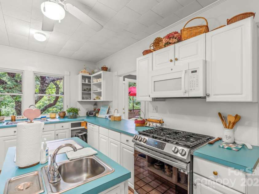 156 Brooks Street, Troutman, NC 28166.  MLS# CAR4290200, YatesRealty ID 34001. 