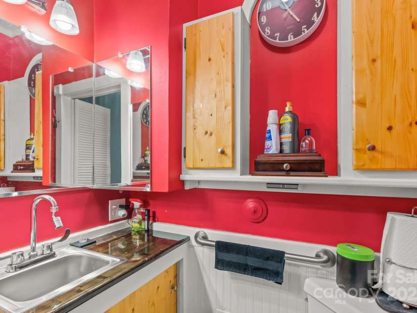 156 Brooks Street, Troutman, NC 28166.  MLS# CAR4290200, YatesRealty ID 34001. 
