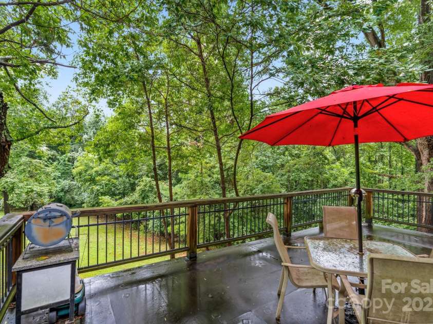 156 Brooks Street, Troutman, NC 28166.  MLS# CAR4290200, YatesRealty ID 34001. 