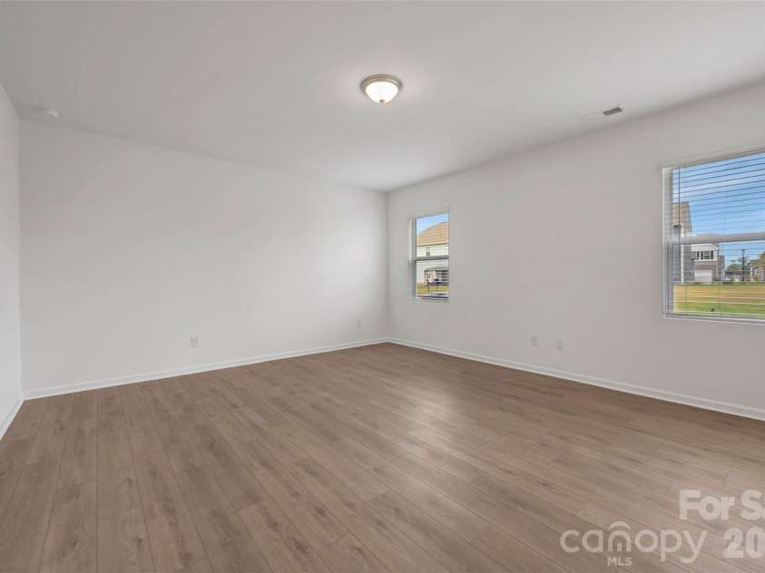 629 Willoughby Park Drive, Monroe, NC 28112.  MLS# CAR4398717, YatesRealty ID 34002. Family room