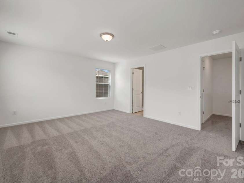 629 Willoughby Park Drive, Monroe, NC 28112.  MLS# CAR4398717, YatesRealty ID 34002. Owner's suite