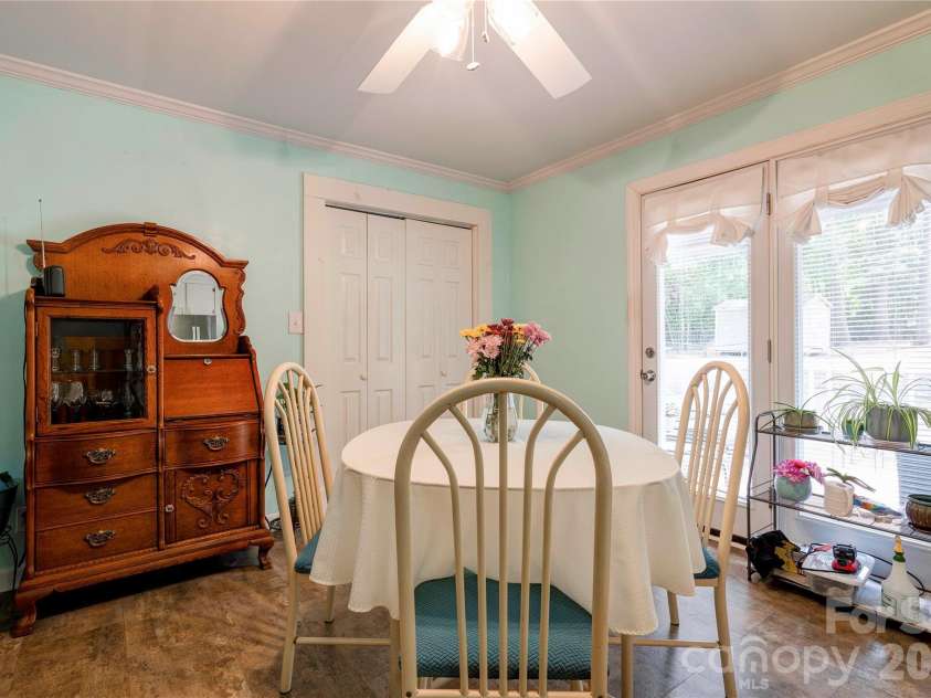 613 Tina Drive, Shelby, NC 28152.  MLS# CAR4398760, YatesRealty ID 34004. Dining Room