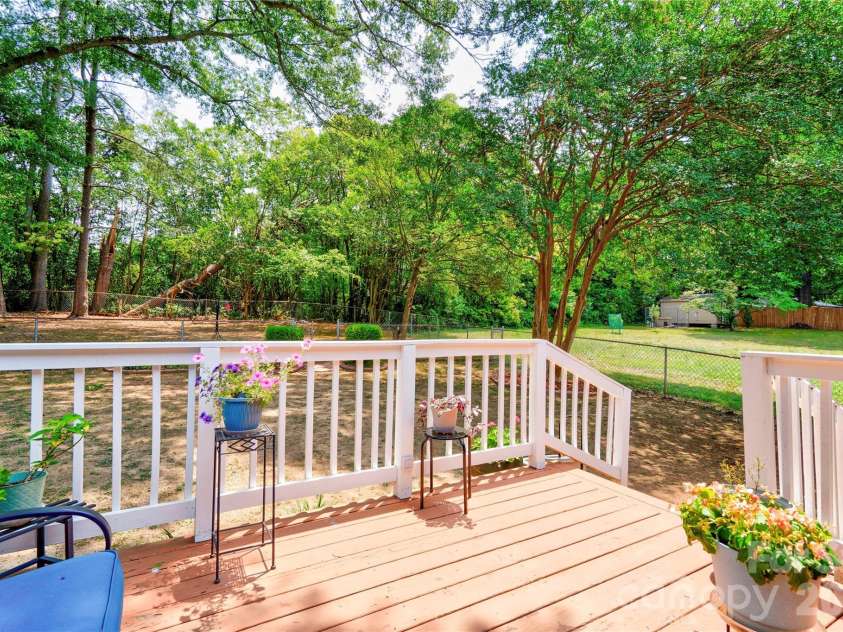 613 Tina Drive, Shelby, NC 28152.  MLS# CAR4398760, YatesRealty ID 34004. Rear Deck