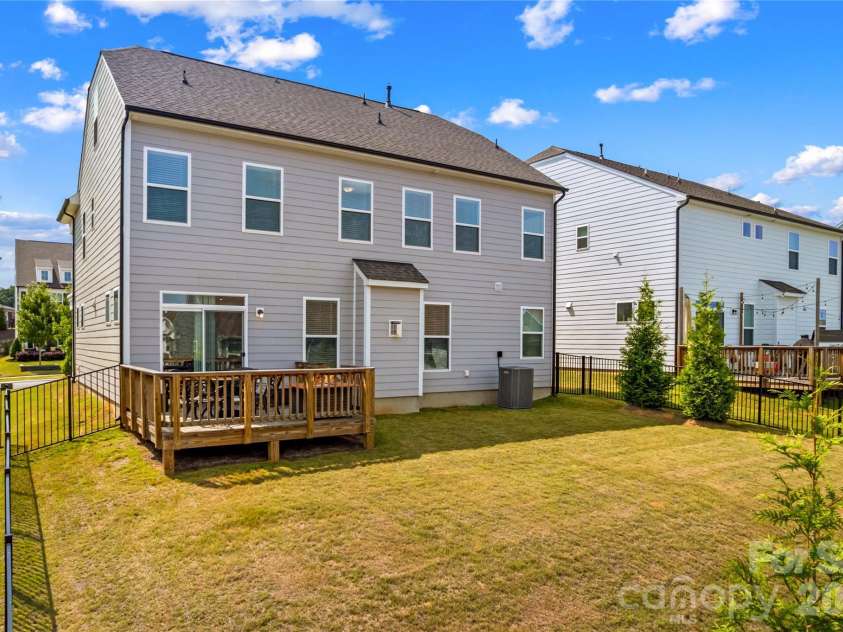 116 Summerhill Drive, Mooresville, NC 28115.  MLS# CAR4397596, YatesRealty ID 34005. Fenced backyard