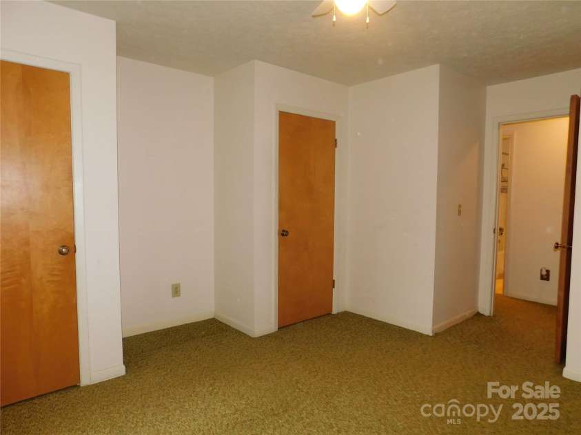 72 Mason View Lane, Hendersonville, NC 28792.  MLS# CAR4288206, YatesRealty ID 34005. Bedroom 3