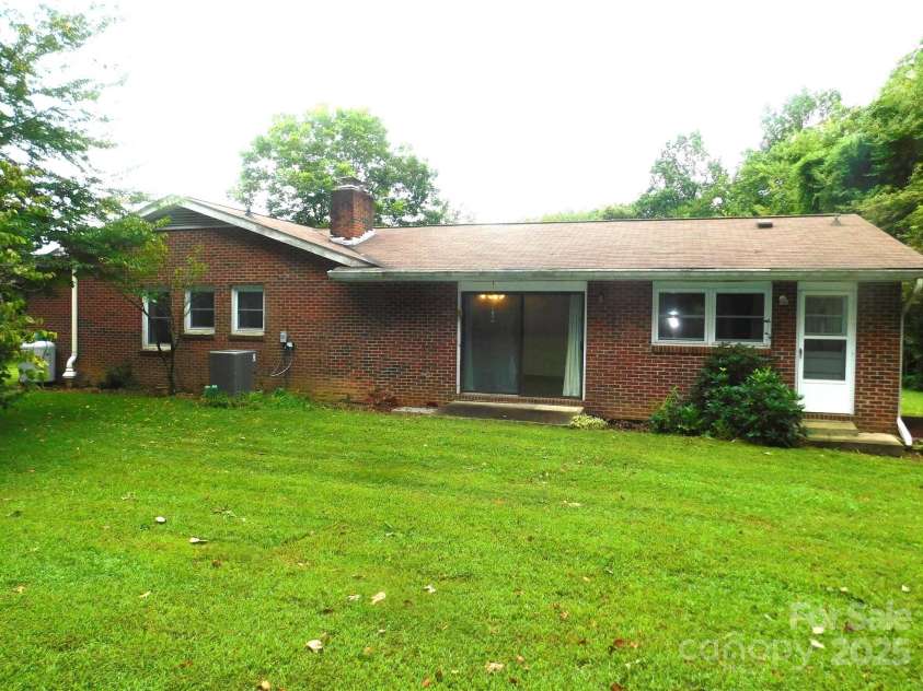 72 Mason View Lane, Hendersonville, NC 28792.  MLS# CAR4288206, YatesRealty ID 34005. Rear View