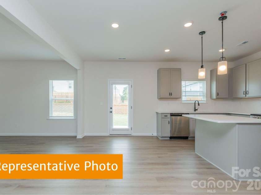 616 Cooley Drive, Salisbury, NC 28147.  MLS# CAR4398875, YatesRealty ID 34006. 