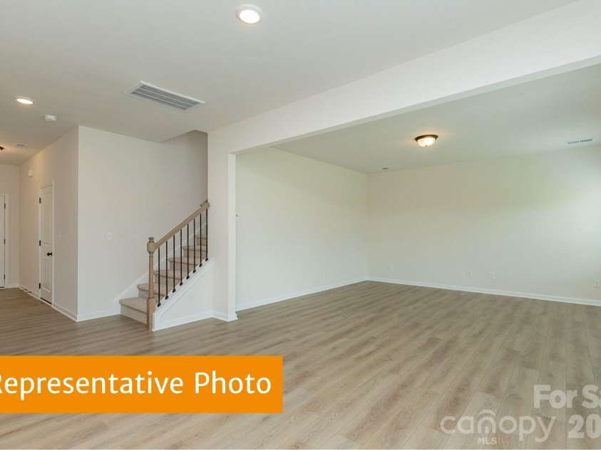 616 Cooley Drive, Salisbury, NC 28147.  MLS# CAR4398875, YatesRealty ID 34006. 