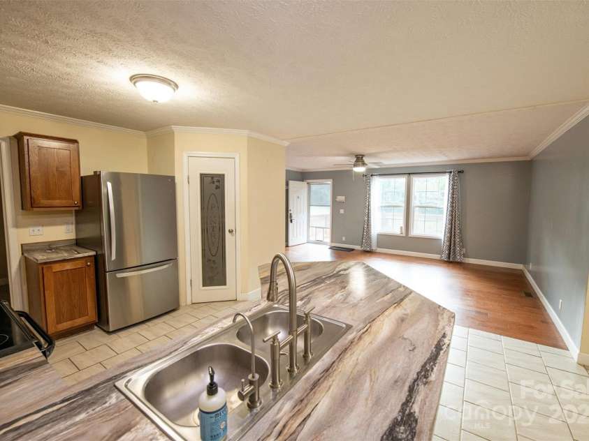 23 Sleeper Branch Road, Whittier, NC 28789.  MLS# CAR4290520, YatesRealty ID 34007. 