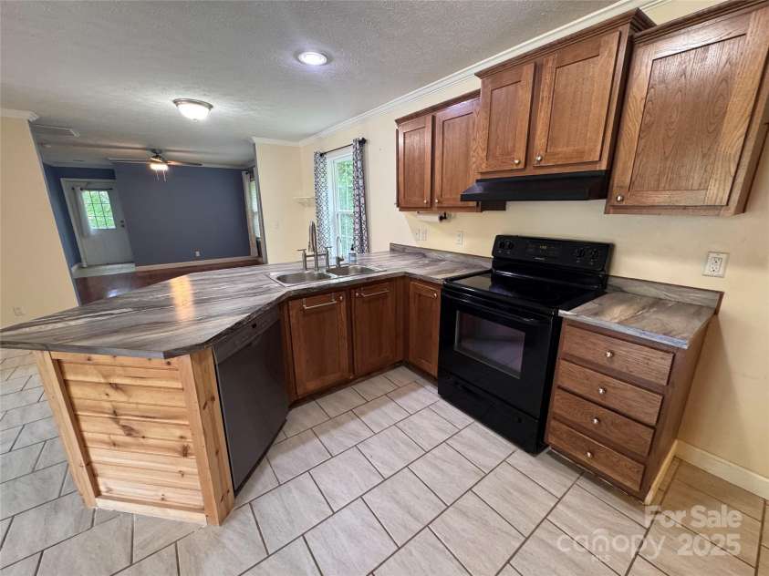 23 Sleeper Branch Road, Whittier, NC 28789.  MLS# CAR4290520, YatesRealty ID 34007. 