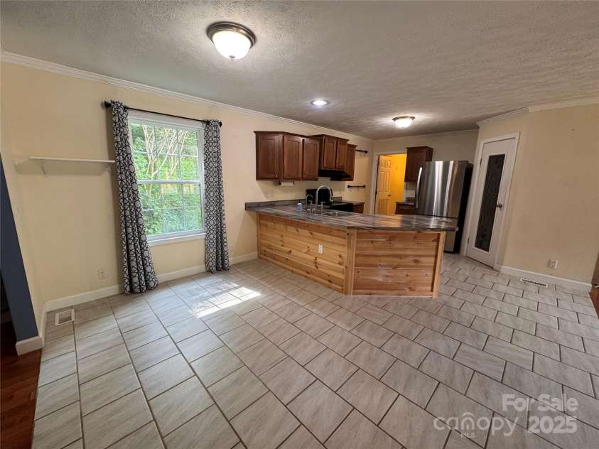 23 Sleeper Branch Road, Whittier, NC 28789.  MLS# CAR4290520, YatesRealty ID 34007. 