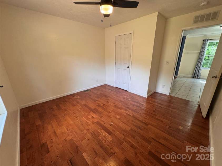 23 Sleeper Branch Road, Whittier, NC 28789.  MLS# CAR4290520, YatesRealty ID 34007. 