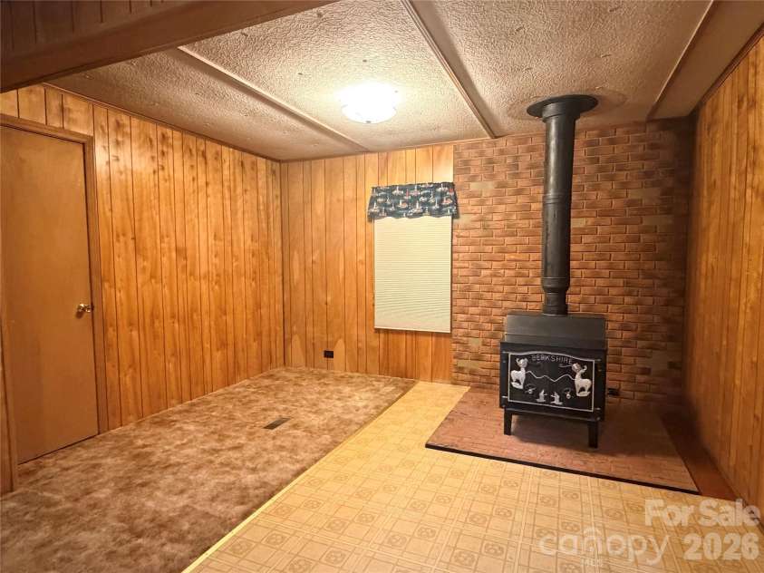 5945 Flowes Store Road, Concord, NC 28025.  MLS# CAR4398310, YatesRealty ID 34008. 