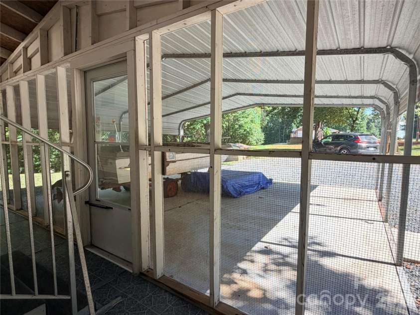 5945 Flowes Store Road, Concord, NC 28025.  MLS# CAR4398310, YatesRealty ID 34008. 