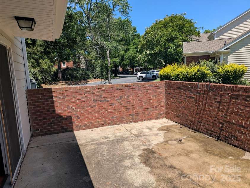9221 Vicksburg Park Court, Charlotte, NC 28210.  MLS# CAR4289811, YatesRealty ID 34008. Patio