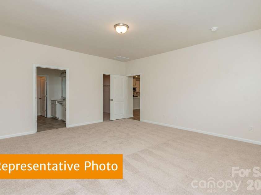 610 Cooley Drive, Salisbury, NC 28147.  MLS# CAR4398910, YatesRealty ID 34009. 