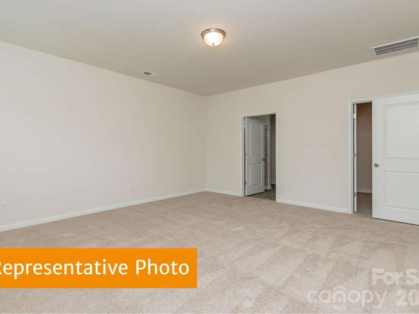610 Cooley Drive, Salisbury, NC 28147.  MLS# CAR4398910, YatesRealty ID 34009. 