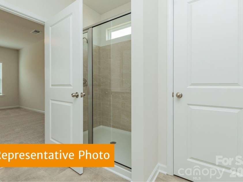 610 Cooley Drive, Salisbury, NC 28147.  MLS# CAR4398910, YatesRealty ID 34009. 