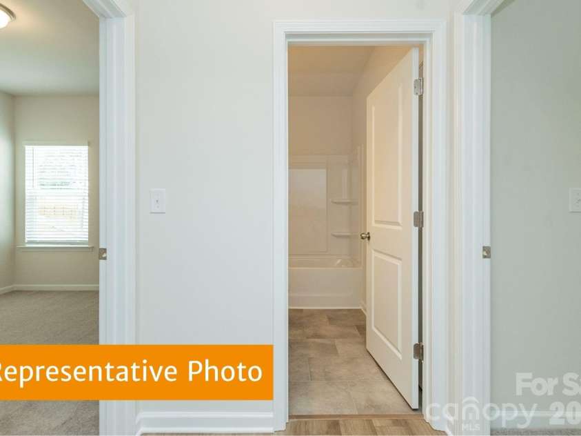 610 Cooley Drive, Salisbury, NC 28147.  MLS# CAR4398910, YatesRealty ID 34009. 