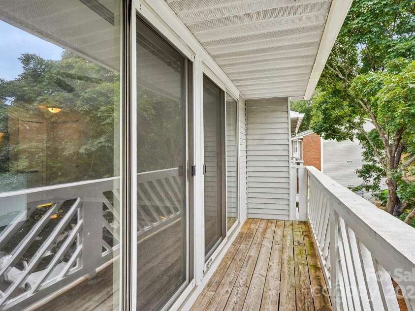 9531 Shannon Green Drive, Charlotte, NC 28213.  MLS# CAR4292861, YatesRealty ID 34010. 