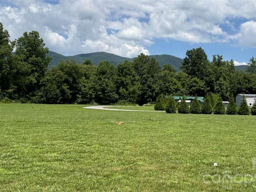 34 River Run Drive, Marion, NC 28752.  MLS# CAR4398452, YatesRealty ID 34011. Lot 6 with mountain view