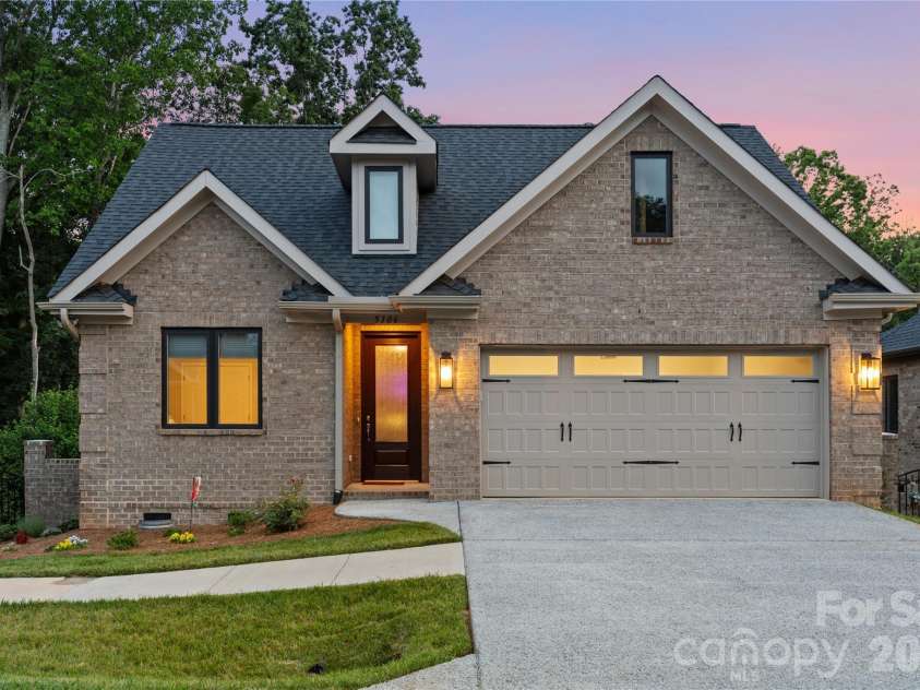 5106 Silver Trace Lane, Denver, NC 28037.  MLS# CAR4393759, YatesRealty ID 34012. 