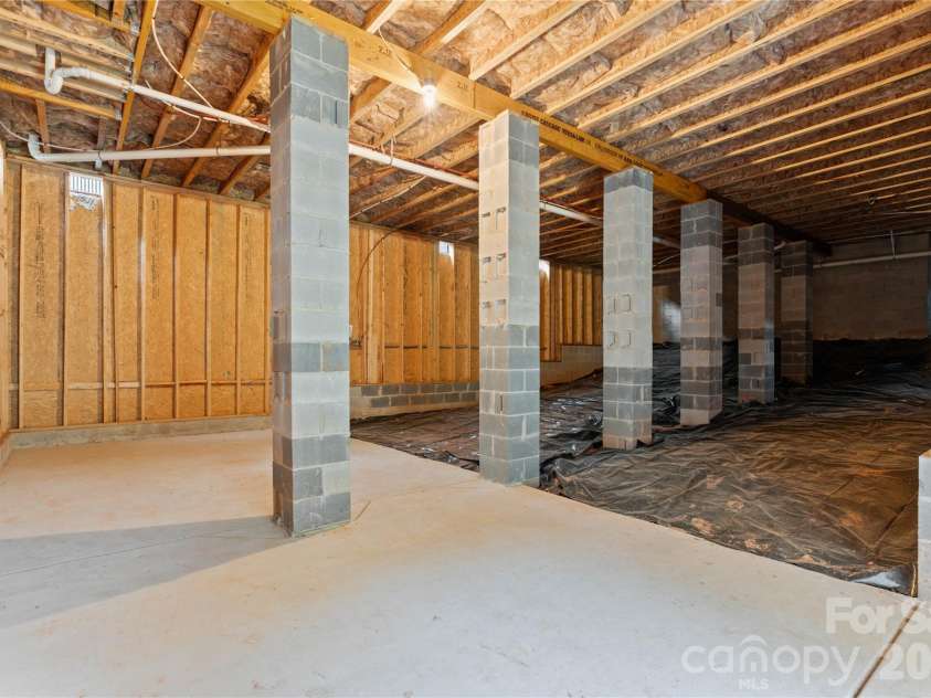 5106 Silver Trace Lane, Denver, NC 28037.  MLS# CAR4393759, YatesRealty ID 34012. Incredible space which is accessed from the exterior........priceless storage or workshop.