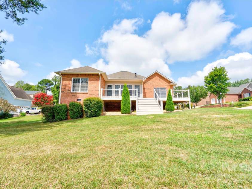 1352 Harvest Moon Way, Shelby, NC 28150.  MLS# CAR4284144, YatesRealty ID 34015. 