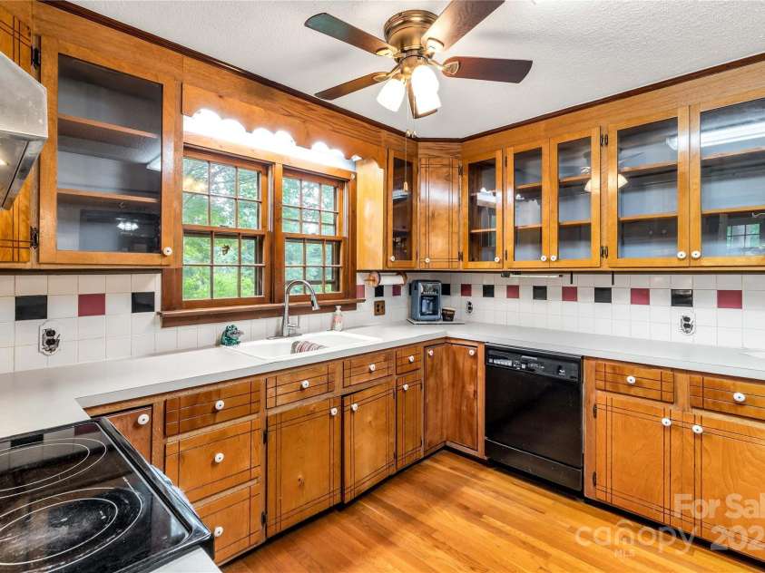 2163 Golf Course Road, Lancaster, SC 29720.  MLS# CAR4290177, YatesRealty ID 34016. 