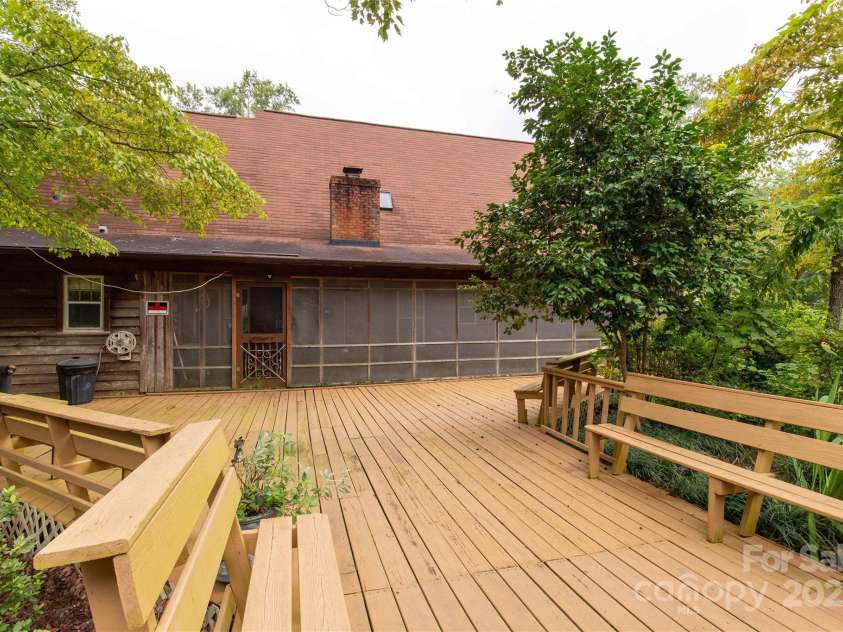 2163 Golf Course Road, Lancaster, SC 29720.  MLS# CAR4290177, YatesRealty ID 34016. 