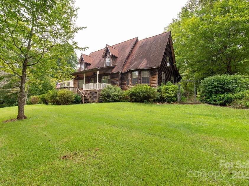 2163 Golf Course Road, Lancaster, SC 29720.  MLS# CAR4290177, YatesRealty ID 34016. 