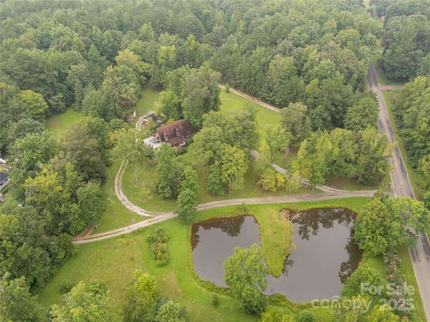 2163 Golf Course Road, Lancaster, SC 29720.  MLS# CAR4290177, YatesRealty ID 34016. 