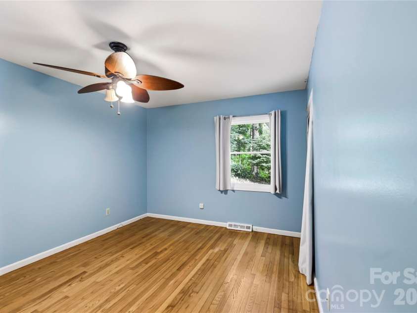 421 Comet Drive, Hendersonville, NC 28791.  MLS# CAR4390934, YatesRealty ID 34016. Master Bedroom