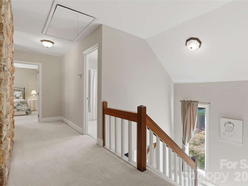 2402 Beaucatcher Lane, Charlotte, NC 28270.  MLS# CAR4394384, YatesRealty ID 34019. 2nd level landing