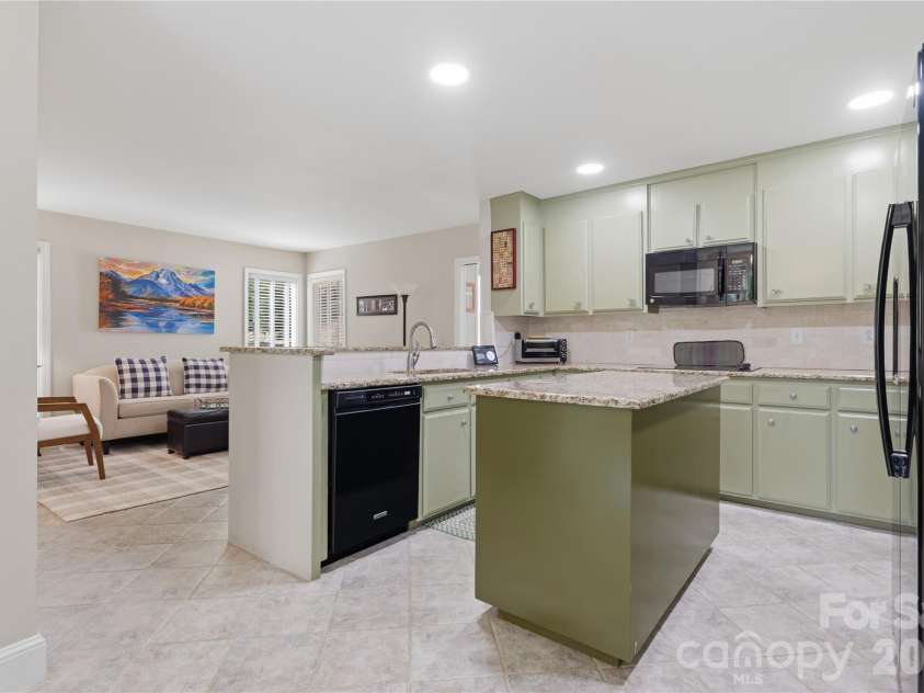 2402 Beaucatcher Lane, Charlotte, NC 28270.  MLS# CAR4394384, YatesRealty ID 34019. View from the breakfast area