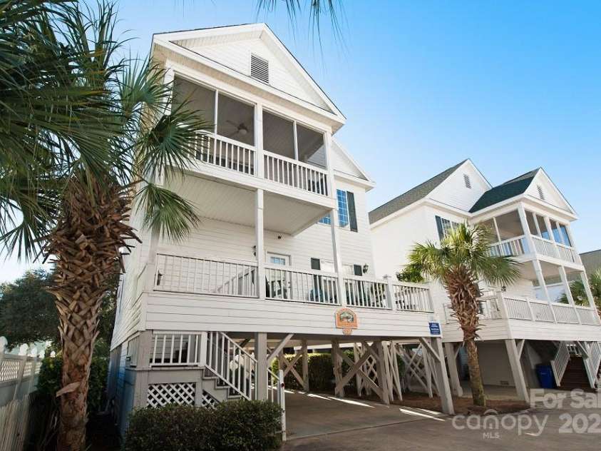 113B 9th Avenue, Surfside Beach, SC 29575.  MLS# CAR4233846, YatesRealty ID 3402. 