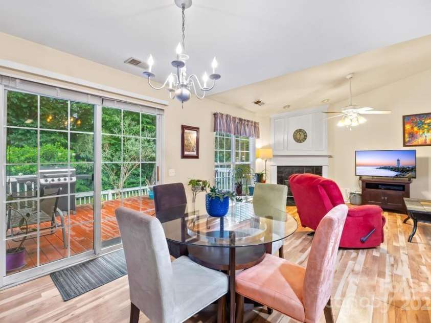 7229 Wingstone Lane, Charlotte, NC 28262.  MLS# CAR4292569, YatesRealty ID 34020. 
